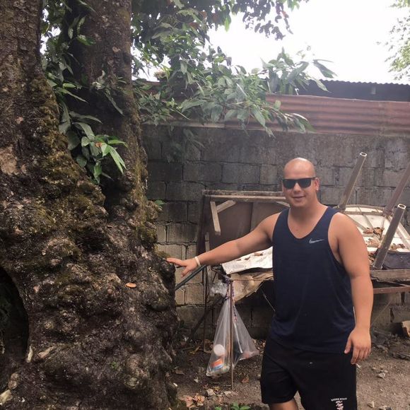 Meet your Posher, Eddie - Picture 1 of 1